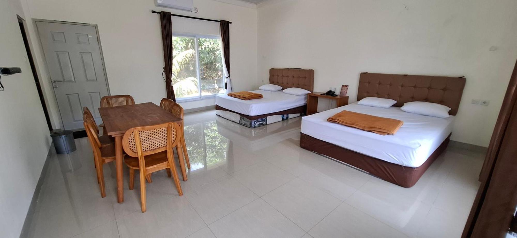 Hotel Cipunaga Ciemas 外观 照片