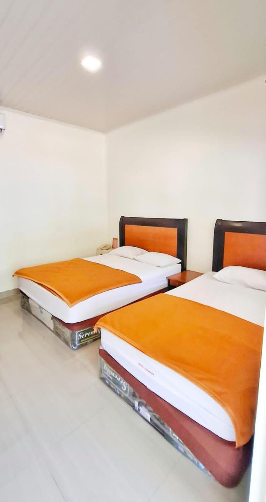 Hotel Cipunaga Ciemas 外观 照片